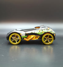 Load image into Gallery viewer, Hot Wheels 2013 RD-03 Black Jungle Rally Pack Loose