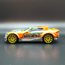 Load image into Gallery viewer, Hot Wheels 2018 Rally Cat Orange #5/5 HW Daredevils
