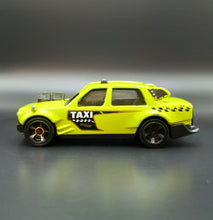 Load image into Gallery viewer, Hot Wheels 2017 Time Attaxi Light Green #92 HW City Works 4/10