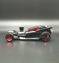 Load image into Gallery viewer, Hot Wheels 2010 Fangula Black #8 New Models