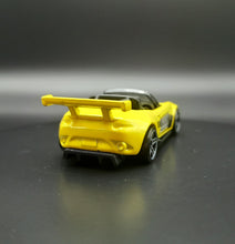 Load image into Gallery viewer, Hot Wheels 2017 '15 Mazda MX-5 Miata Yellow #80 HW Speed Graphics 9/10