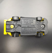 Load image into Gallery viewer, Hot Wheels 2017 '15 Mazda MX-5 Miata Yellow #80 HW Speed Graphics 9/10