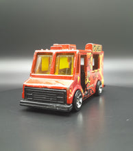 Load image into Gallery viewer, Hot Wheels 2004 Tropicool Red # 5/5 Tag Rides