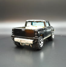 Load image into Gallery viewer, Hot Wheels 2004 Hummer H3T Concept Black #60/100 First Editions