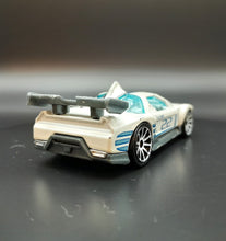 Load image into Gallery viewer, Hot Wheels 2008 Acura NSX Pearl White #11 New Models 11/40