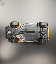 Load image into Gallery viewer, Matchbox 2016 Whiplash Orange #18 MBX Adventure City