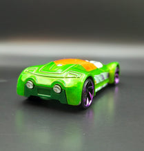 Load image into Gallery viewer, Hot Wheels 2018 Ballistik Green City 5 Pack Loose