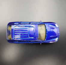 Load image into Gallery viewer, Matchbox 2006 Porsche Cayenne Turbo Blue Showroom Cars 5 Pack Loose