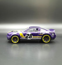 Load image into Gallery viewer, Hot Wheels 2012 '07 Shelby GT-500 Purple #231 HW Code Cars 6/22
