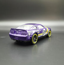 Load image into Gallery viewer, Hot Wheels 2012 '07 Shelby GT-500 Purple #231 HW Code Cars 6/22