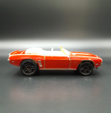 Load image into Gallery viewer, Hot Wheels 2006 '69 Chevy Camaro Convertible Orange-Red #21 First Editions 21/38