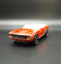 Load image into Gallery viewer, Hot Wheels 2006 '69 Chevy Camaro Convertible Orange-Red #21 First Editions 21/38