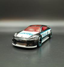 Load image into Gallery viewer, Hot Wheels 2019 Porsche Panamera Black #100 HW Rescue 10/10