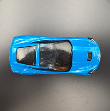 Load image into Gallery viewer, Hot Wheels 2014 Corvette Stingray #207 HW Workshop Garage 7/10