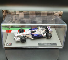 Load image into Gallery viewer, Altaya Formula 1 Collection BMW Sauber F1.08 - 2008 Robert Kubica 1:43 Model
