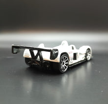 Load image into Gallery viewer, Hot Wheels 2008 Cadillac LMP Pearl White Top Speed GT