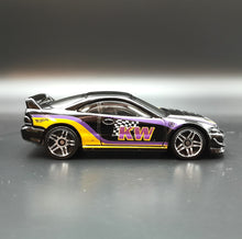 Load image into Gallery viewer, Hot Wheels 2019 Custom '01 Acura Integra GSR Black #5 HW Speed Graphics 9/10