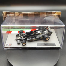 Load image into Gallery viewer, Altaya Formula 1 Collection Lotus 79 - 1978 Mario Andretti 1:43 Model