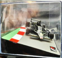 Load image into Gallery viewer, Altaya Formula 1 Collection Lotus 79 - 1978 Mario Andretti 1:43 Model