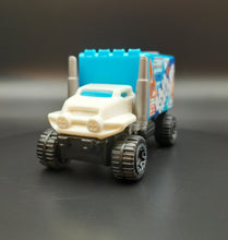Load image into Gallery viewer, Hot Wheels 2017 Baja Hauler White #179 HW Hot Trucks 3/10