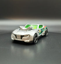Load image into Gallery viewer, Hot Wheels 2013 Twinduction Silver #83 HW Stunt Drift Race 3/5