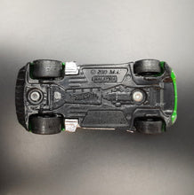 Load image into Gallery viewer, Hot Wheels 2011 Twinduction Green #38/50 New Models