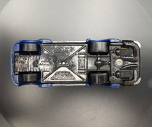 Load image into Gallery viewer, Hot Wheels 2012 Surfin' School Bus Silver #136 HW City Works 6/10