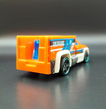 Load image into Gallery viewer, Hot Wheels 2017 Rescue Duty Orange #19 HW Rescue 7/10