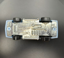 Load image into Gallery viewer, Hot Wheels 2016 Camaro Z28 Light Blue #126 Muscle Mania 6/10