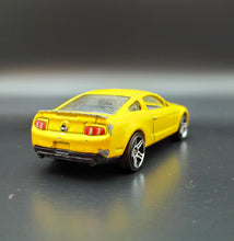 Load image into Gallery viewer, Hot Wheels 2009 2010 Ford Mustang GT Yellow #41 2009 New Models 41/42