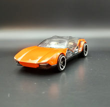 Load image into Gallery viewer, Hot Wheels 2011 La Fasta Orange Wall Tracks 5-Pack Loose
