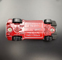 Load image into Gallery viewer, Hot Wheels 2018 Gazella GT Chrome #160 Super Chromes 3/10
