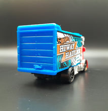 Load image into Gallery viewer, Hot Wheels 2014 Hiway Hauler 2 Red #6 HW City: HW City Works