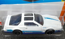 Load image into Gallery viewer, Hot Wheels 2023 '84 Pontiac Firebird White #180 Muscle Mania 8/10 New Long Card