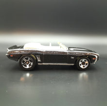 Load image into Gallery viewer, Hot Wheels 2006 '69 Camaro Convertible Black #21 First Editions 21/38
