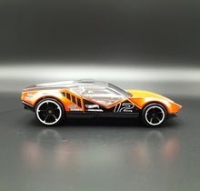 Load image into Gallery viewer, HOT WHEELS 2011 LA FASTA ORANGE WALL TRACKS SERIES