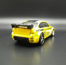 Load image into Gallery viewer, Hot Wheels 2008 '08 Ford Focus Yellow #31 New Models 31/40