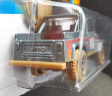 Load image into Gallery viewer, Hot Wheels 2023 Jeep Scrambler Silver Baja Blazers 8/10 New Long Card