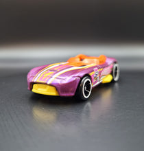 Load image into Gallery viewer, Hot Wheels 2018 RRRoadster Fusia Holiday Racers 5/6