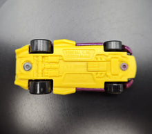 Load image into Gallery viewer, Hot Wheels 2018 RRRoadster Fusia Holiday Racers 5/6