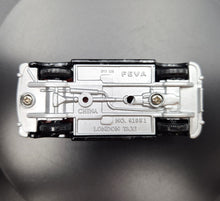 Load image into Gallery viewer, FEVA Austin London Taxi Cab Black #61081 1:64