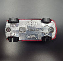 Load image into Gallery viewer, Hot Wheels 2011 Cadillac Cien Concept Red Exclusive 10 Pack Loose