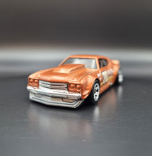 Load image into Gallery viewer, Hot Wheels 2019 '70 Chevy Chevelle Copper Nightburnerz 5 Pack Loose