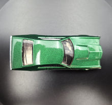 Load image into Gallery viewer, Hot Wheels 2019 '72 Ford Gran Torino Sport Green Fast and Furious 5 Pack Loose