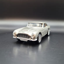 Load image into Gallery viewer, Hot Wheels 2023 Aston Martin 1963 DB5 Fast and Furious 5 Pack Loose