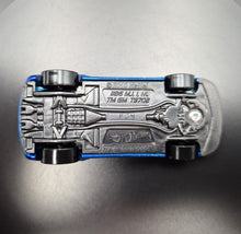 Load image into Gallery viewer, Hot Wheels 2021 '11 Corvette Grand Sport Blue Corvette 5 Pack Exclusive