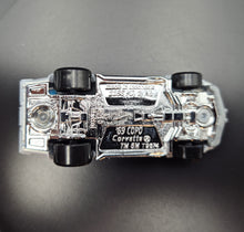 Load image into Gallery viewer, Hot Wheels 2021 '69 COPO Corvette White Corvette 5 Pack loose