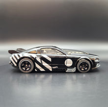 Load image into Gallery viewer, Hot Wheels 2021 '13 Ford Mustang GT Black Speed Blur 5 Pack Loose