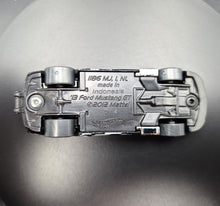 Load image into Gallery viewer, Hot Wheels 2021 '13 Ford Mustang GT Black Speed Blur 5 Pack Loose