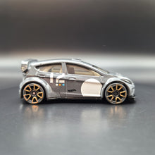 Load image into Gallery viewer, Hot Wheels 2021 '12 Ford Fiesta Grey Speed Blur 5 Pack Exclusive